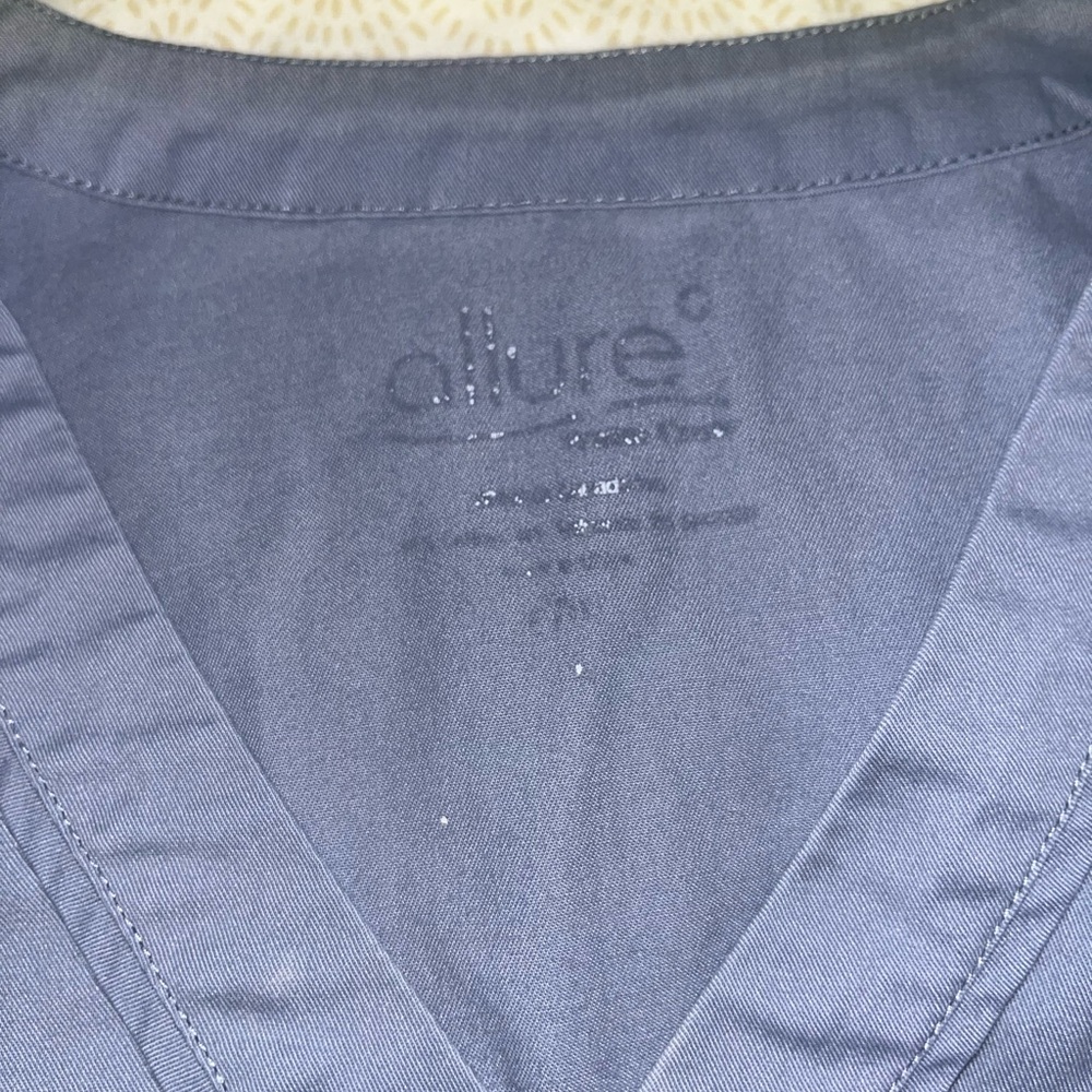 Scrub SET - Picture 3 of 10